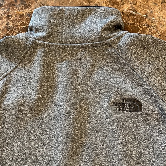 The North Face Windwall Women’s Softshell Performance Jacket-Medium-Heather Gray - Picture 10 of 15